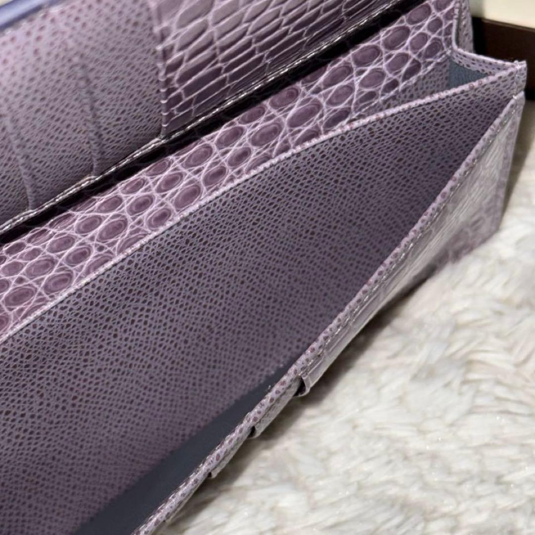 ⭐️新品未使用⭐️ カミーユフォルネ　アリゲーター　長財布　二つ折り　パープル色