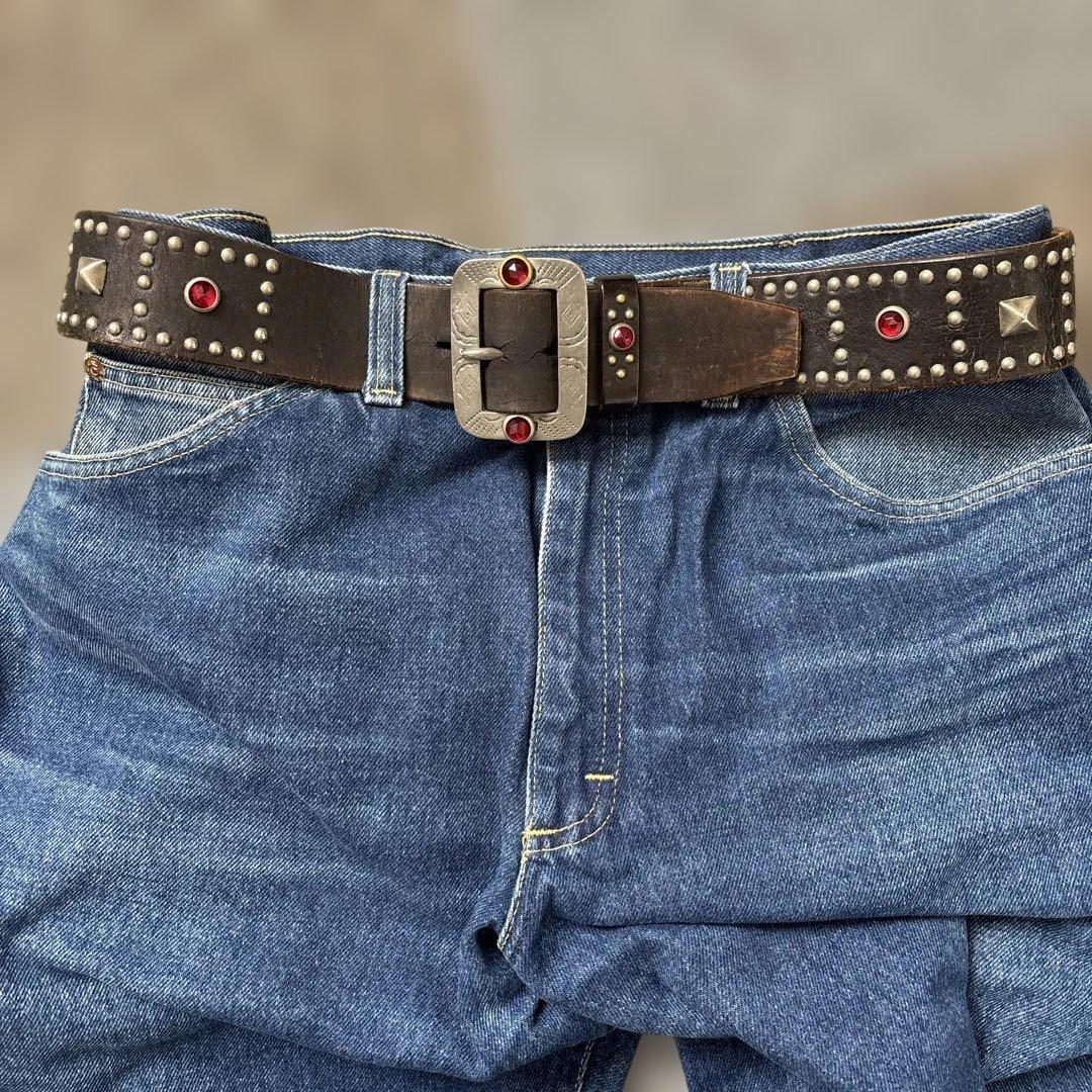 HTC スタッズ付きレザー ベルト 黒 vintageレザー