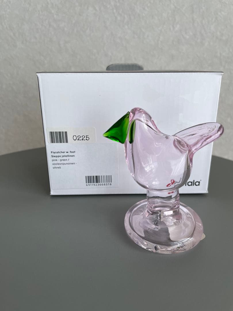 scope別注　足つきシェッポ　ピンク✖️グリーン　イッタラバード