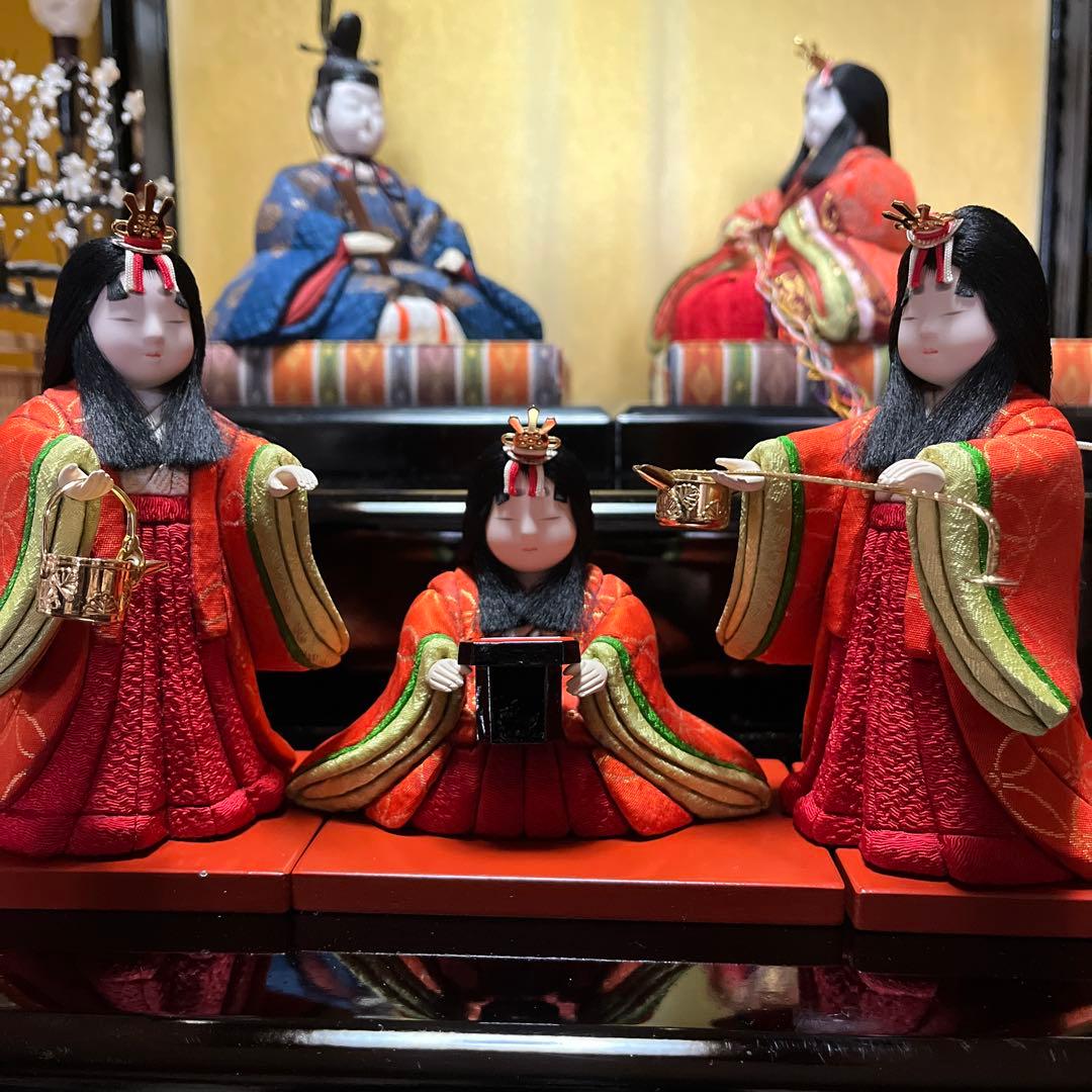 真多呂作　お雛様飾り