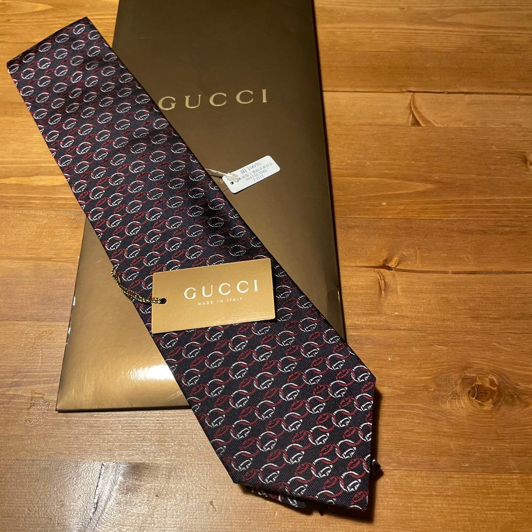 【新品未使用】GUCCIグッチシルクジャカードネクタイ GGパターン午年にも◎