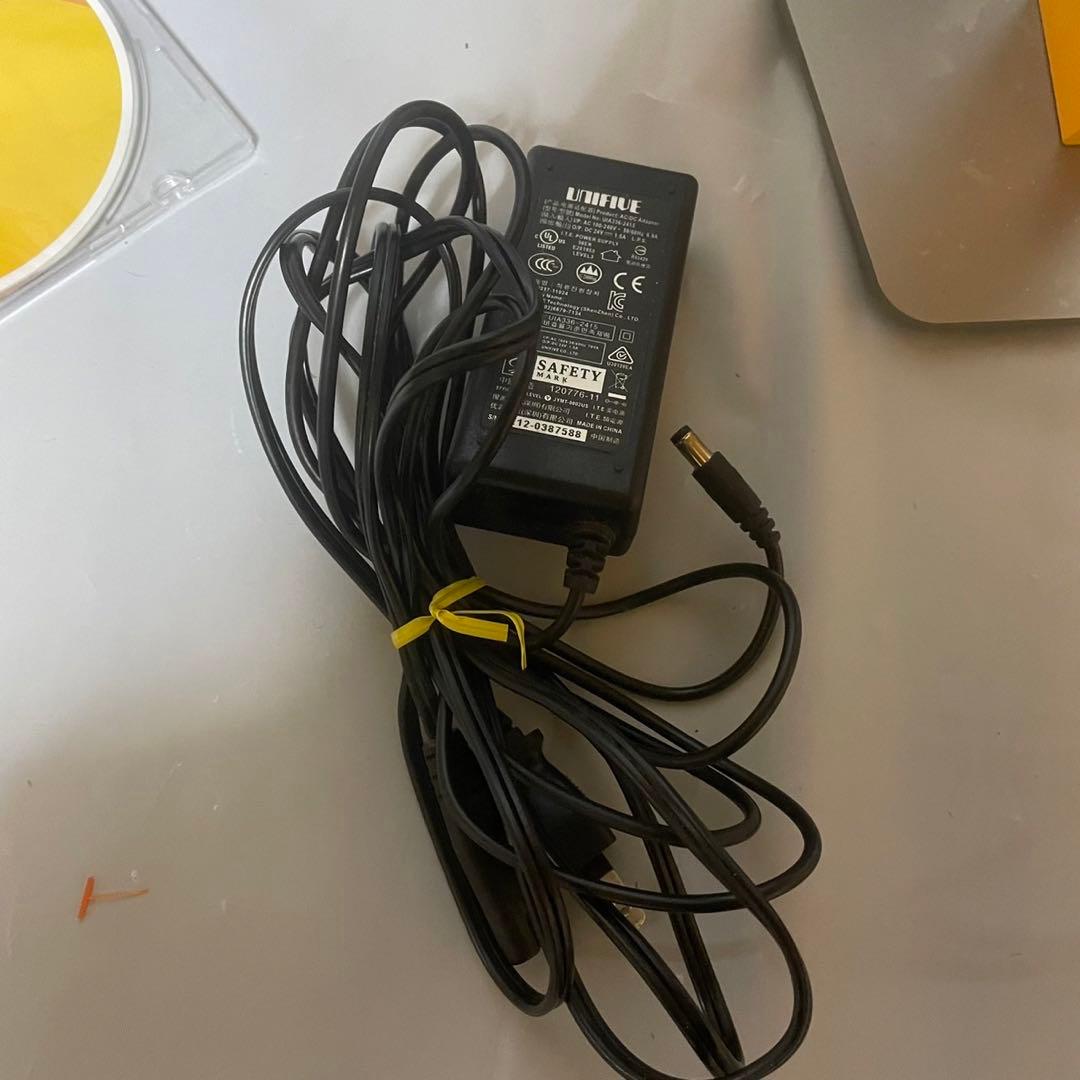 カジュッタ CAJYUTTA 丸ごと生搾りキッチンカー飲食店BAR生搾りジュース