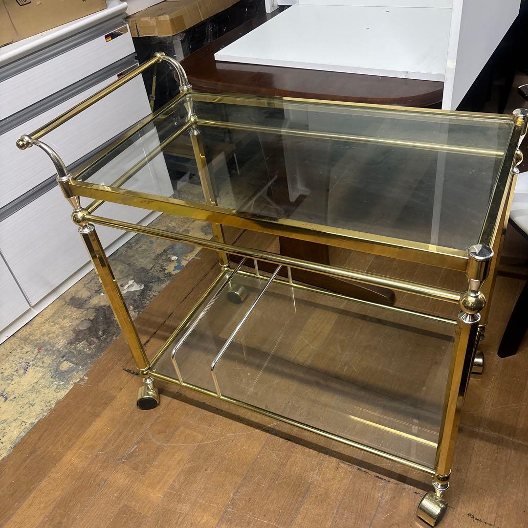 金色のガラス棚付きキッチンワゴン