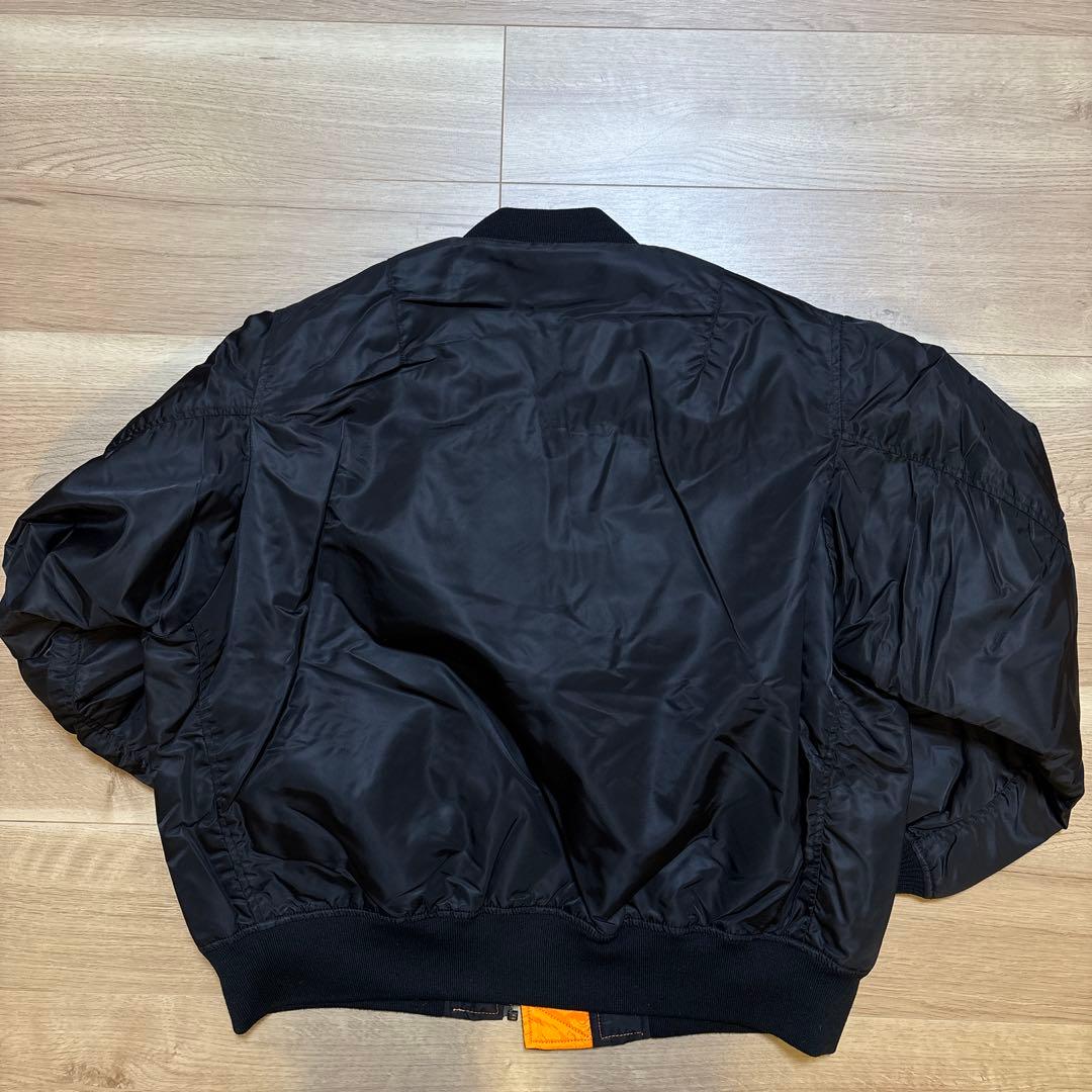 BEAMS リラックスフィット THERMOLITE(R) MA-1