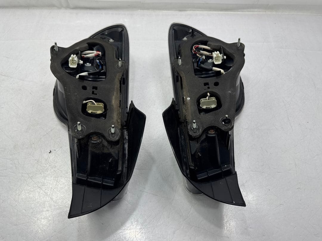 トヨタ 86 ハチロク ZN6 BRZ ZC6 純正 テールライト 左右セット