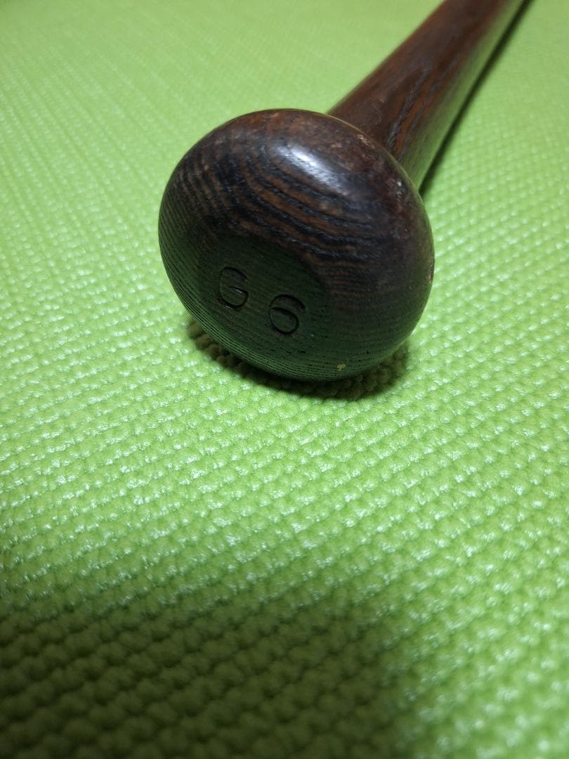 巨人　篠塚選手モデル　木製バット　 ミズノ ワールドウィン プロモデル G6