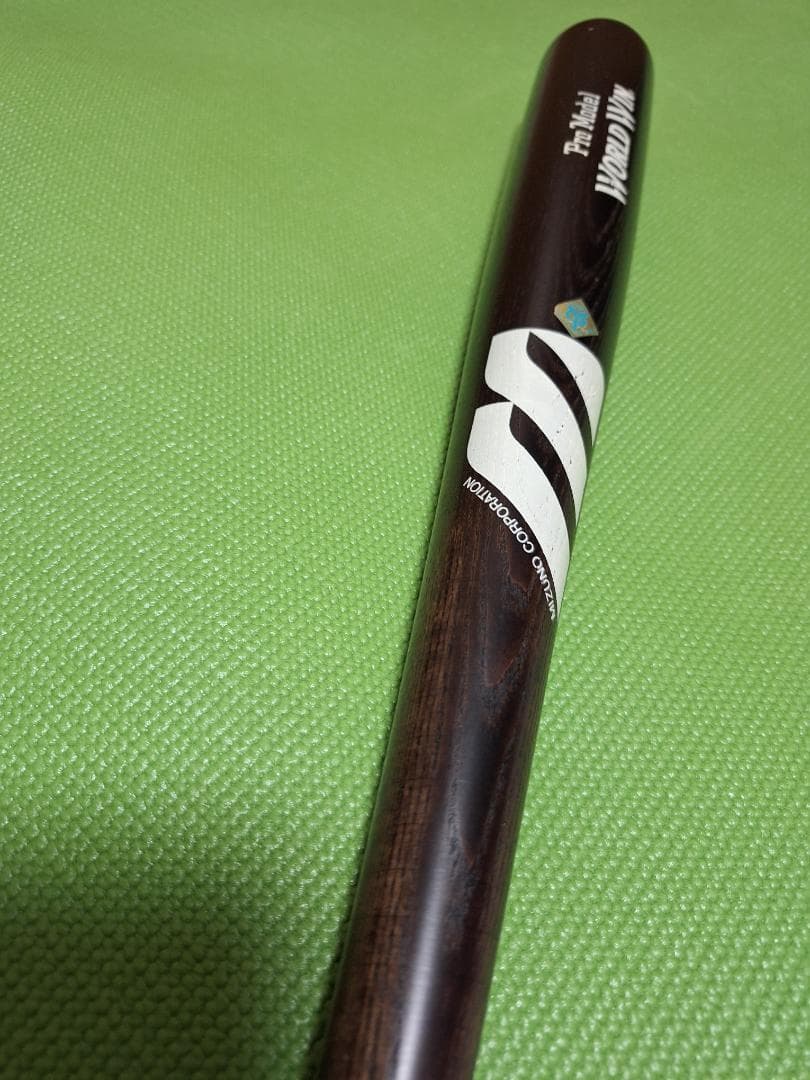 巨人　篠塚選手モデル　木製バット　 ミズノ ワールドウィン プロモデル G6