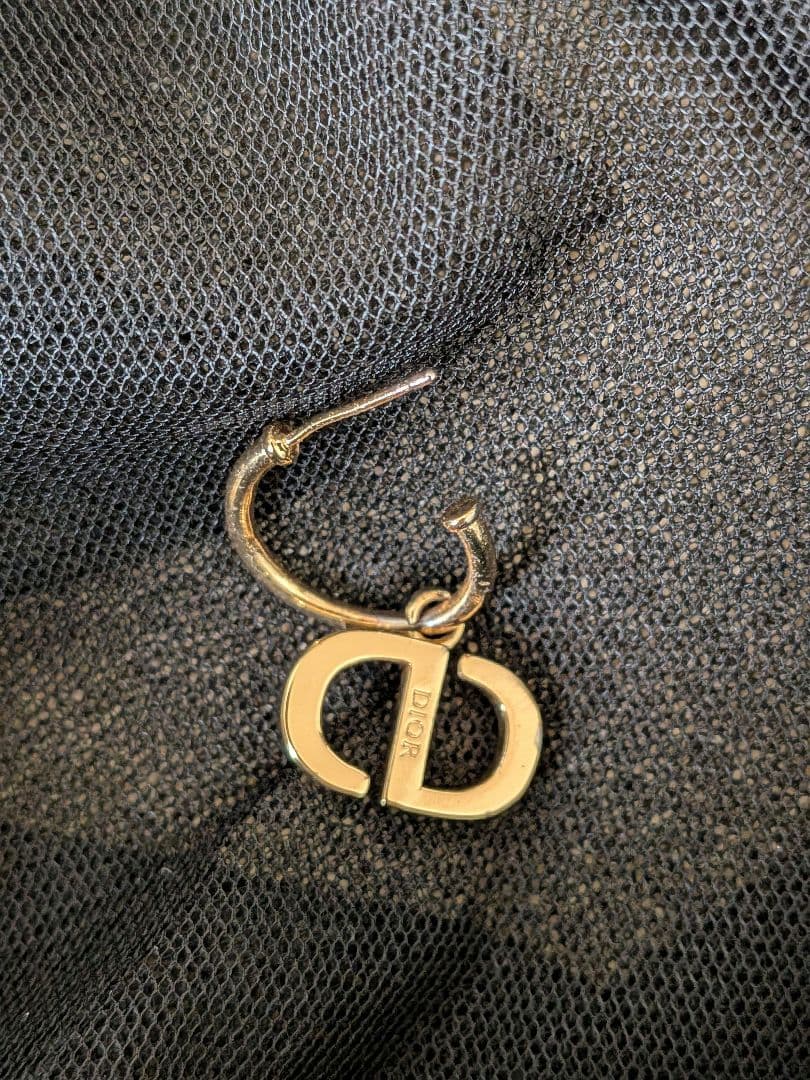 Dior　ディオール　ピアス　訳あり