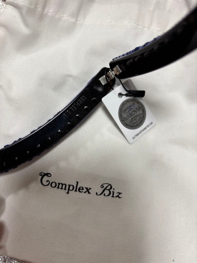 新品未使用コンプレックスビズSwarovski ラメ入りパープル系バナナクリップ