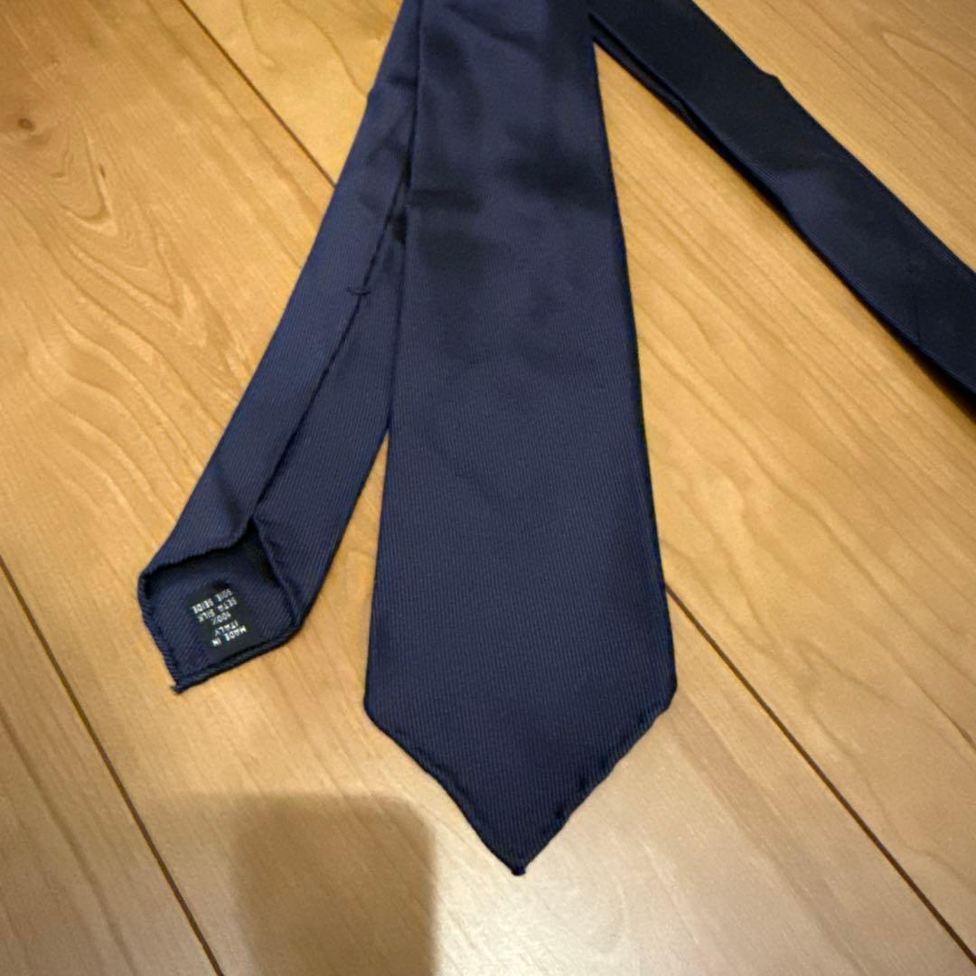 Franco Minucci ネイビーソリッド シルク セッテピエゲ ネクタイ
