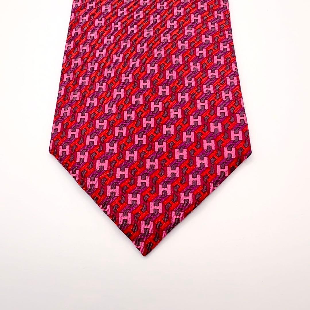 ⭐️SALE⭐エルメス　ネクタイ　赤系　H柄　ファソネH　総柄 シルク100%