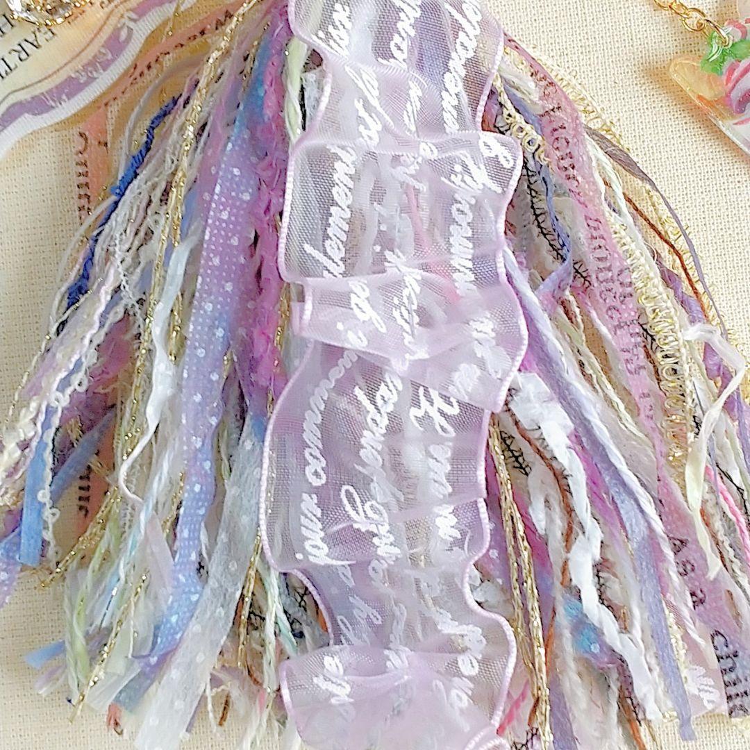 SOLD◆ハンドメイド 手染め引き揃え糸 バッグチャーム ブルーベリーパフェ