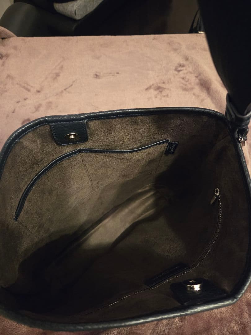 Pelle Morbida レザー バッグ