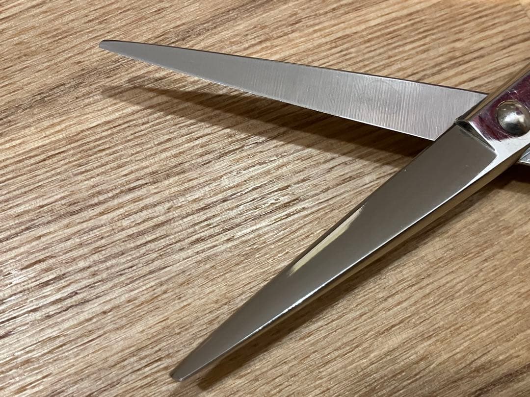 2. JOEWELL 美容シザー