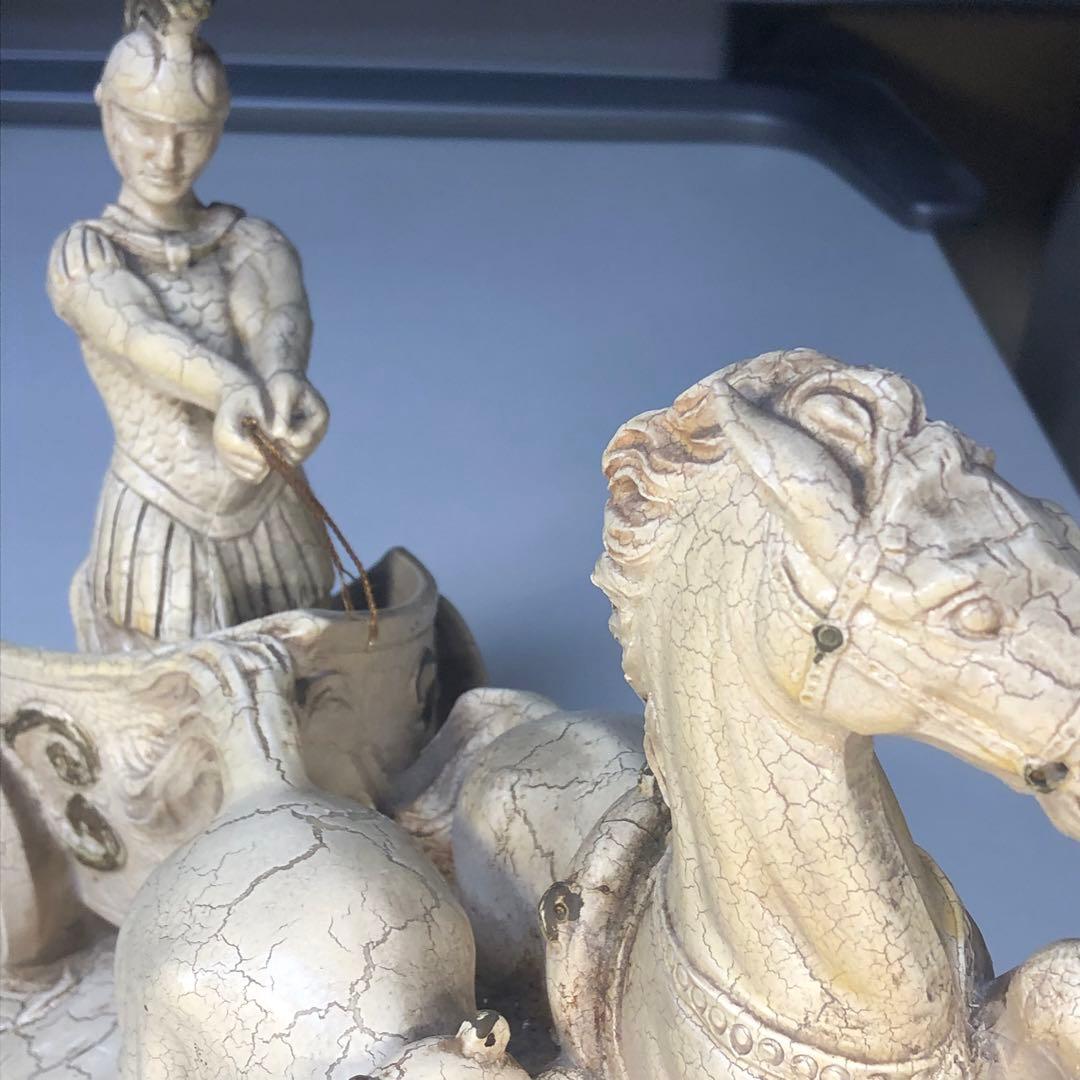 アンティーク 　ローマ戦車　チャリオット　置物