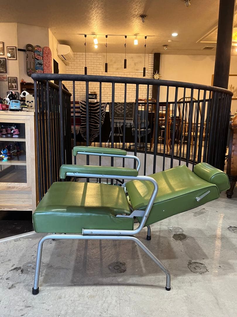 昭和レトロ　バーバーチェア　セットチェア