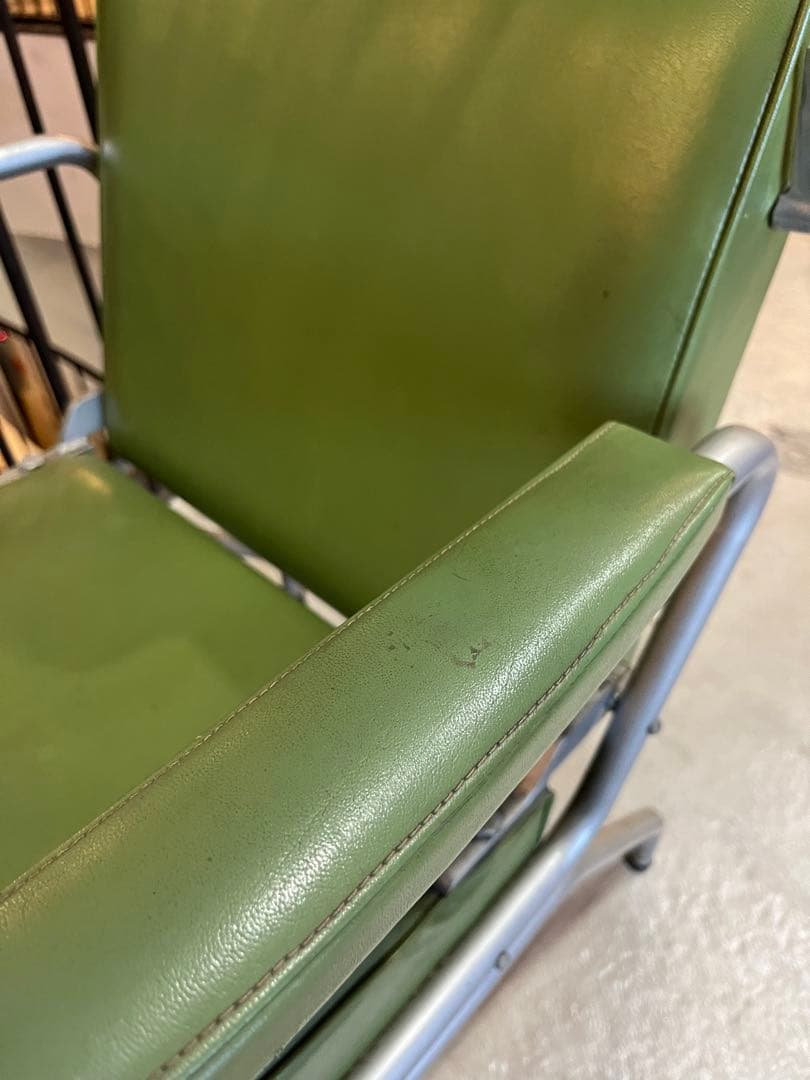 昭和レトロ　バーバーチェア　セットチェア