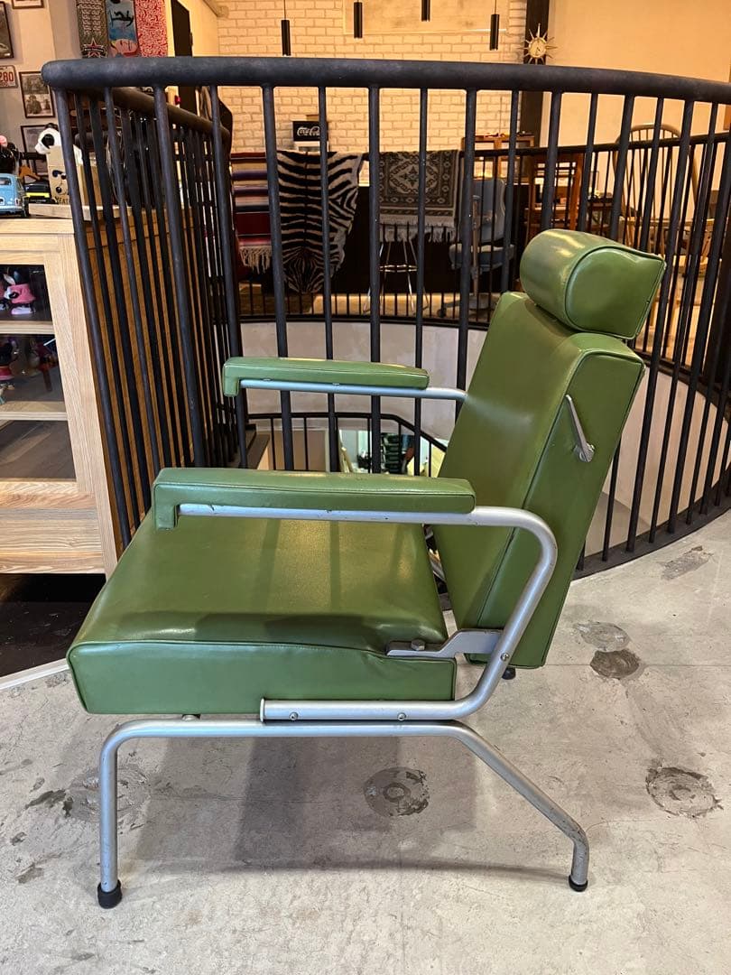 昭和レトロ　バーバーチェア　セットチェア