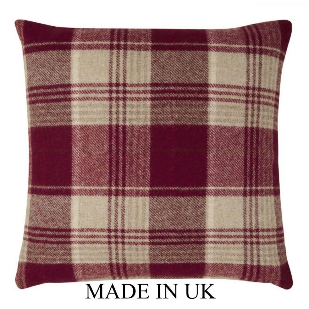 UK輸入　ローラアシュレイ UK製ウールクッション　中身フェザー　新品