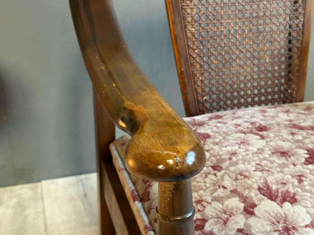 ②　カリモク　karimoku コロニアル　アームチェア　ヴィンテージ　IH