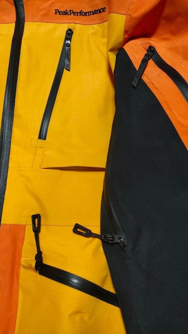 ピークパフォーマンス VERTICAL PRO JACKET (メンズS)