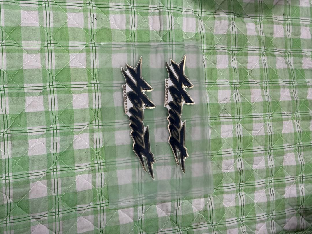 カズ様購入品 ホーネット 250 タンク、フロントフェンダー、リアカウルセット