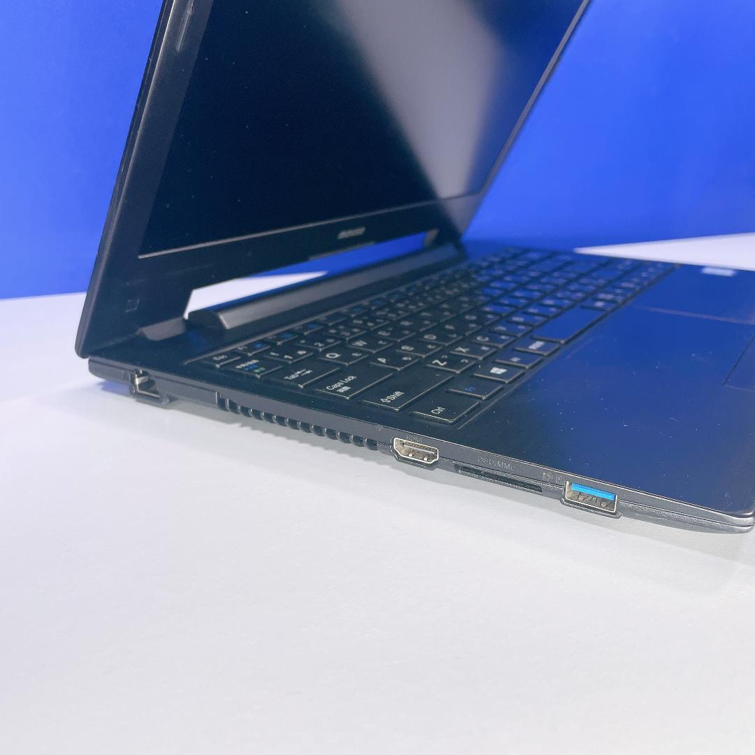 即利用OK！小型軽量✨Windows11✨快速SSD✨カメラ付ノートパソコン