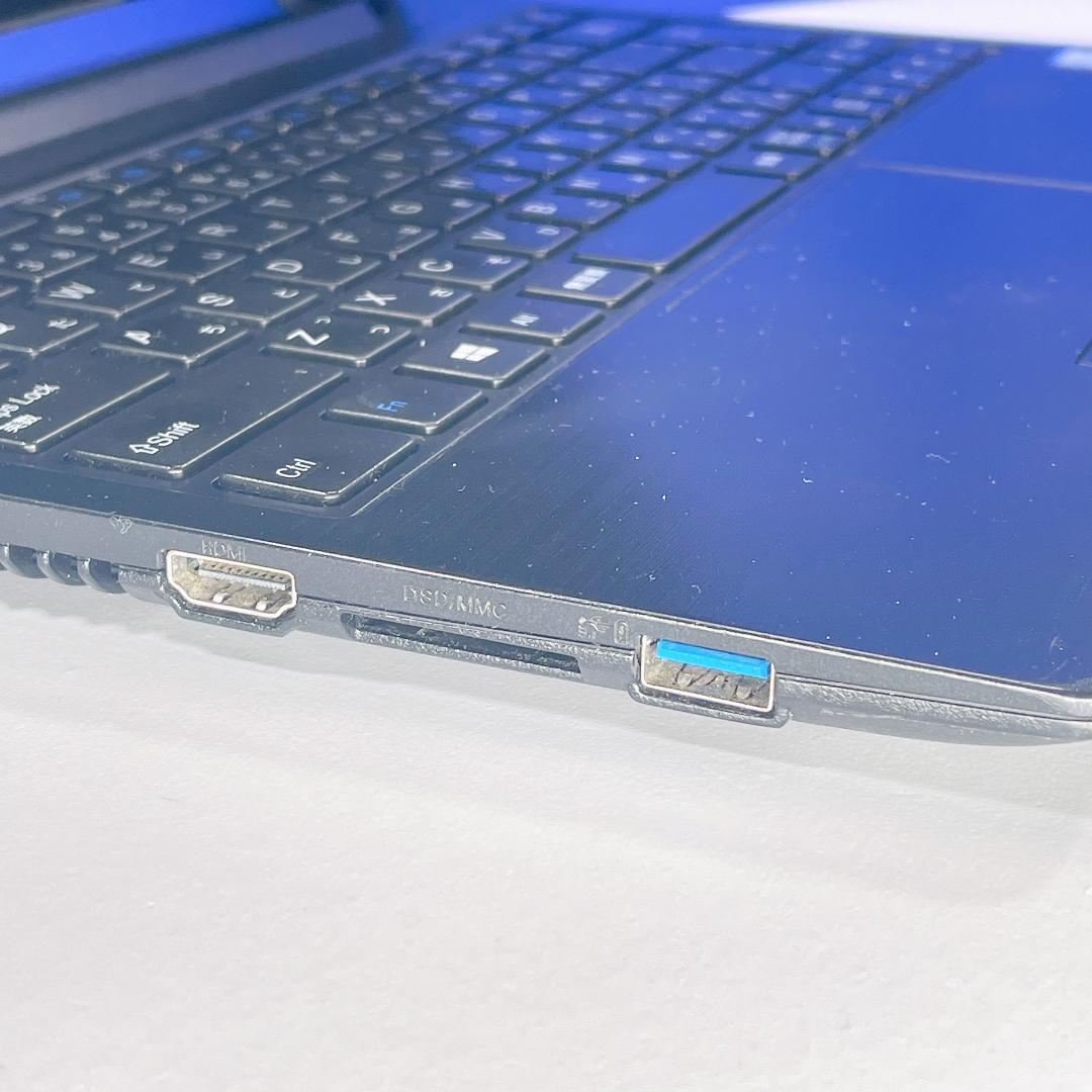 即利用OK！小型軽量✨Windows11✨快速SSD✨カメラ付ノートパソコン