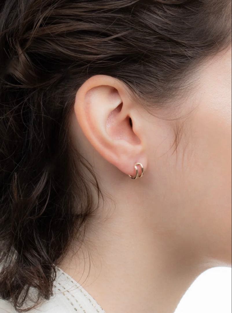 美品　hirotaka ヒロタカ　ベルーガ　ダブル ヒンジ ハギー ピアス S