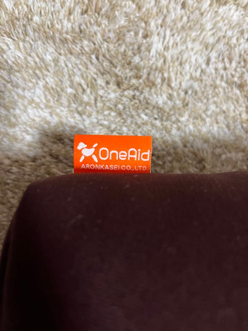 リラクッションM ブラウン OneAid