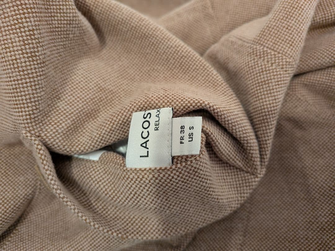 Lacoste ベージュボタン付きシャツ