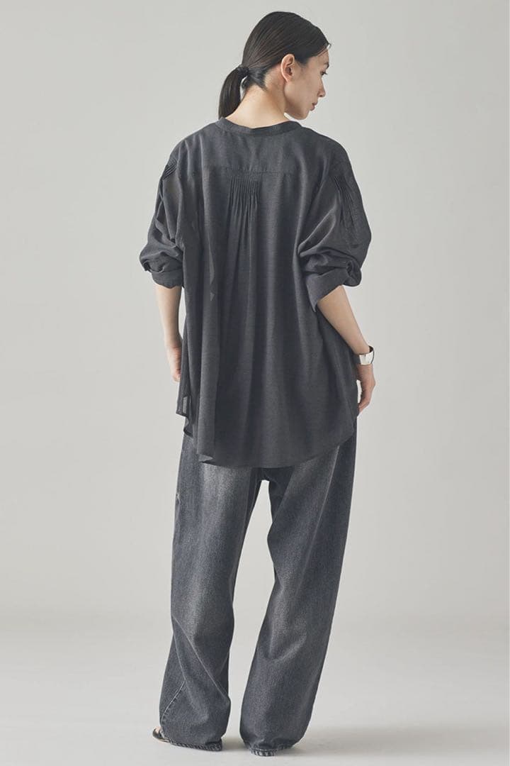 【823様限定】カレンソロジー ウールミックスボイルフリルブラウス グレー