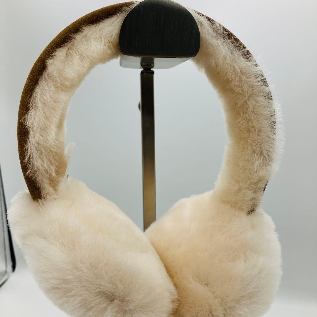 1391 極美品　ugg イヤーマフ　耳あて　チェスナット　ベージュ　ホワイト