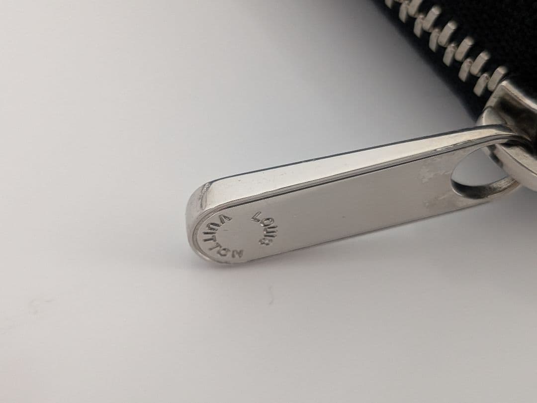 LOUIS VUITTON ダミエ ブラック ケース