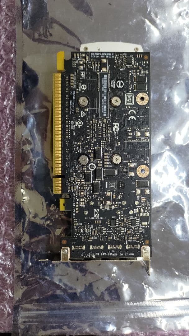 NVIDIA quadro p1000　グラボ