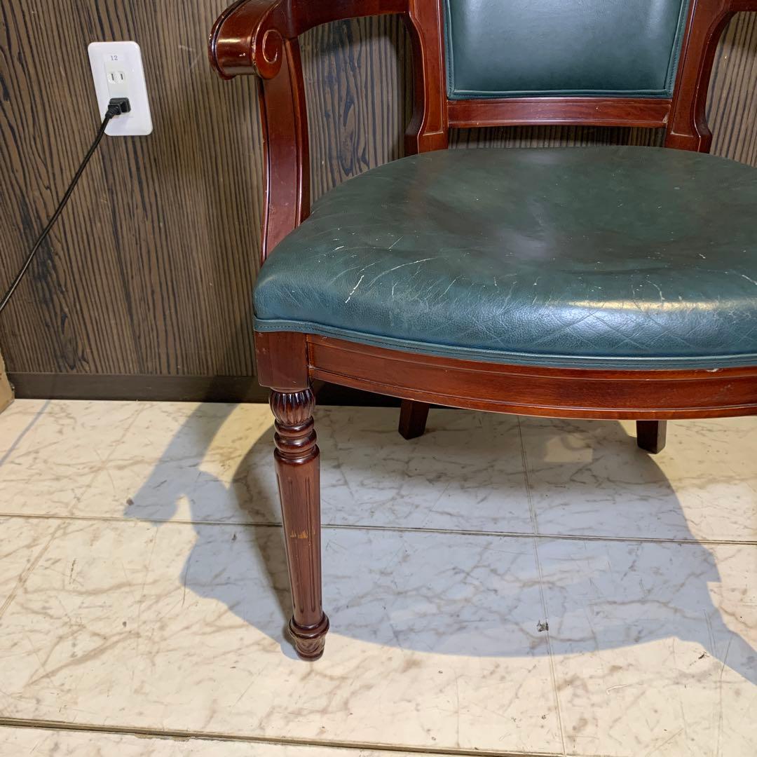 ☆送料無料☆ アンティーク　アームチェア