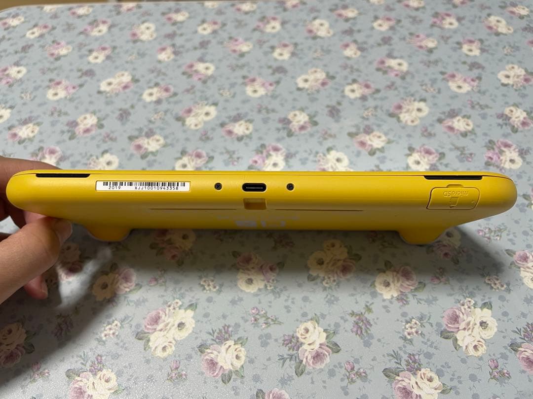 Nintendo Switch Lite イエロー 本体のみ 一応 ジャンク品