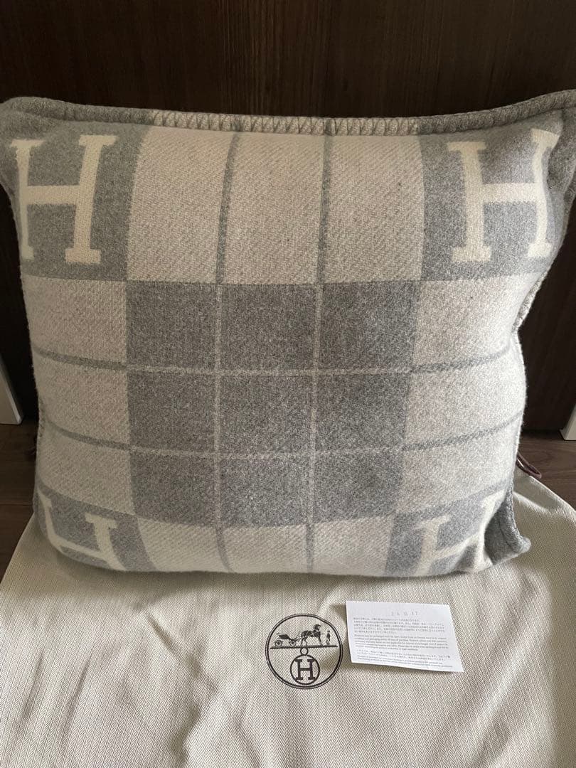 エルメス クッション アヴァロンIll PM