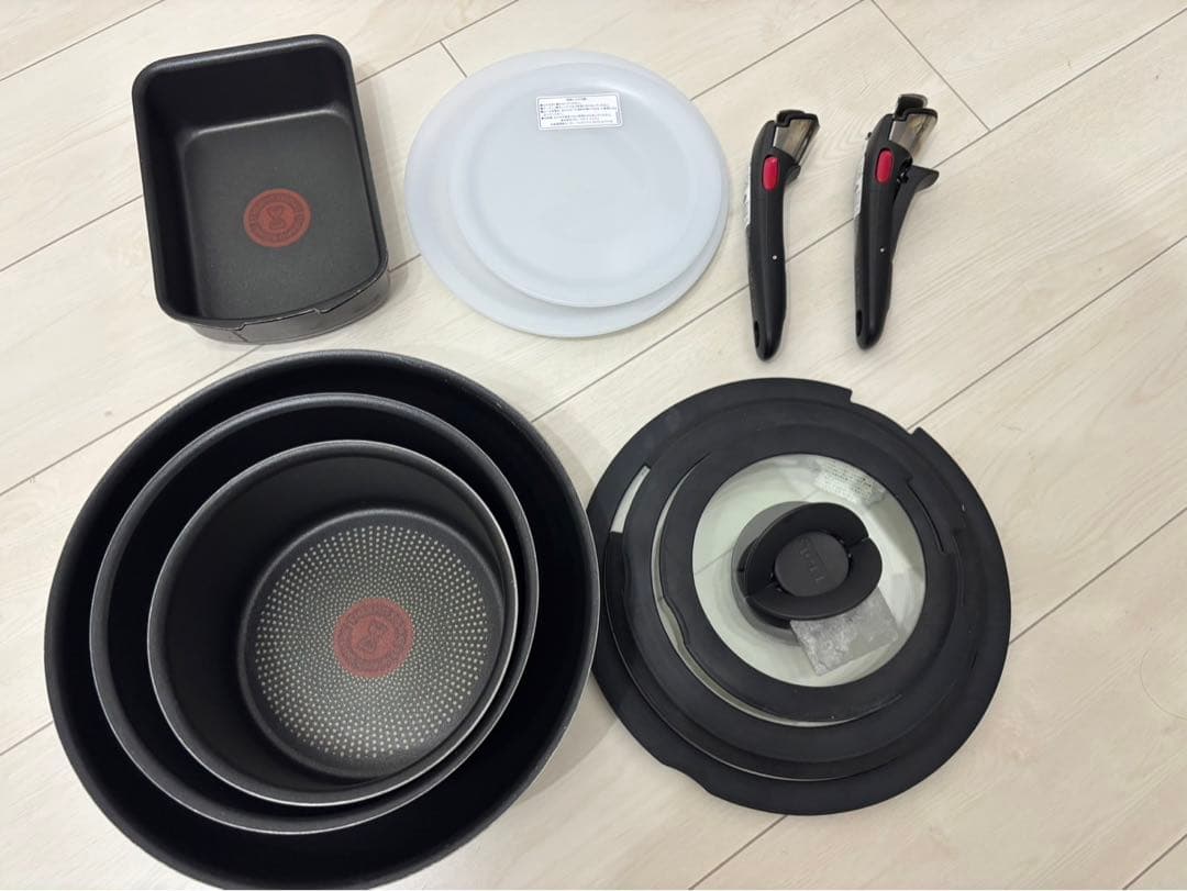 ＊Lily＊　T-fal 鍋・フライパンセット
