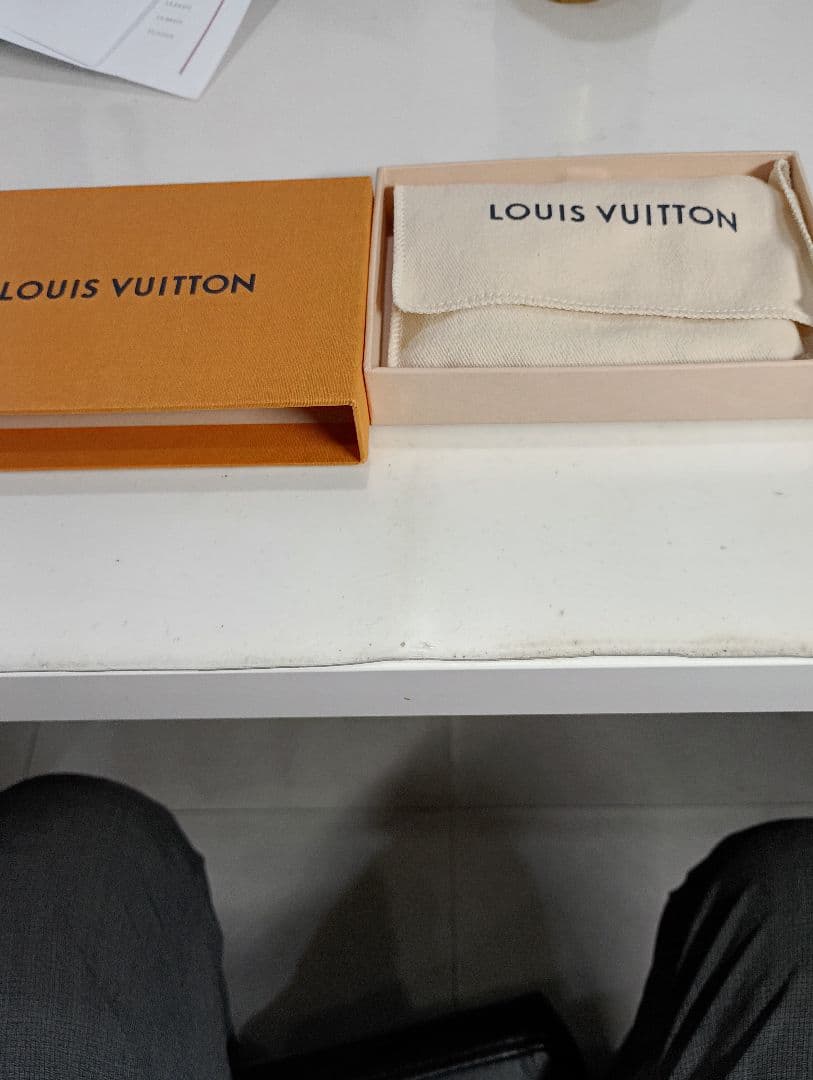 Louis Vuitton モノグラムエクリプス キーホルダー アンジャッペ