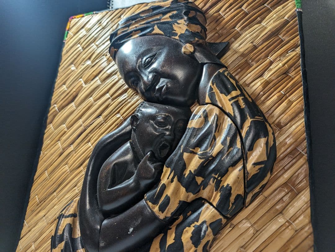 アフリカンアート、母子像、お土産品、ガーナ製