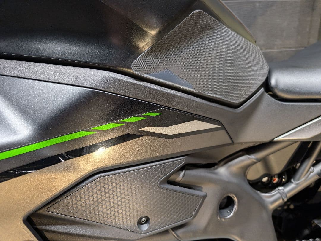 2024 ZX-4R SE カワサキ ブラック 純正 カウル セット