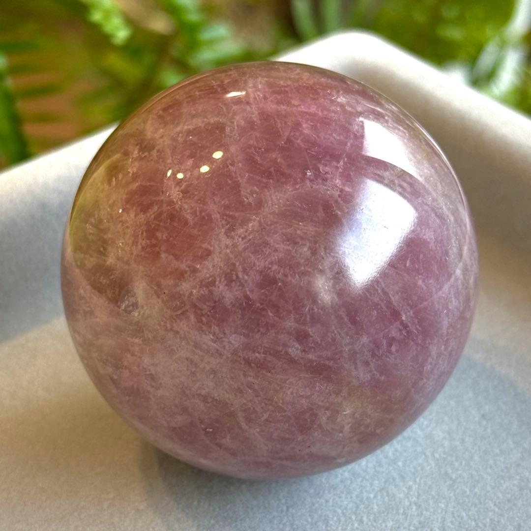 ラベンダーローズクォーツ　ゴールデンヒーラー　スフィア　マダガスカル産　天然石
