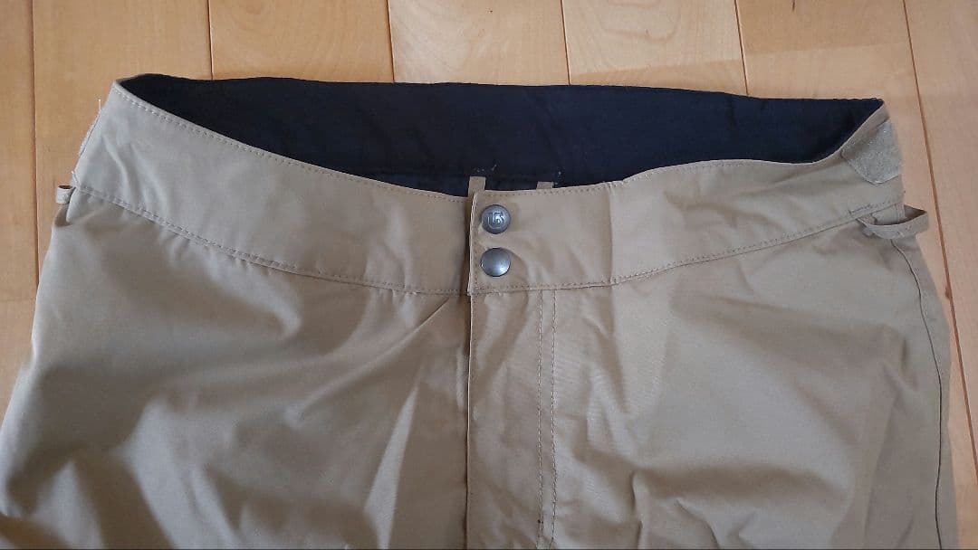 【新品】BURTON キッズウェアー 上下セット ピンク L