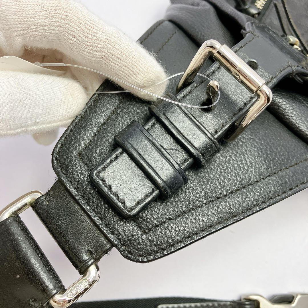 3427○ COACH ブラック レザー ボディバッグ