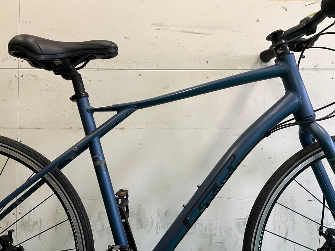 クロスバイク　GT TRAFFIC ジーティー　トラフィック