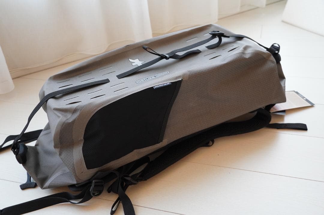 ASSOS x ORTLIEB アトラック バックパック 25L 未使用新品レア
