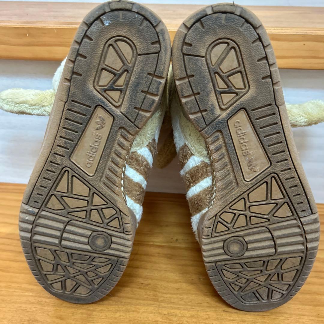 Jeremyscott&adidasハイカットスニーカー ベージュ