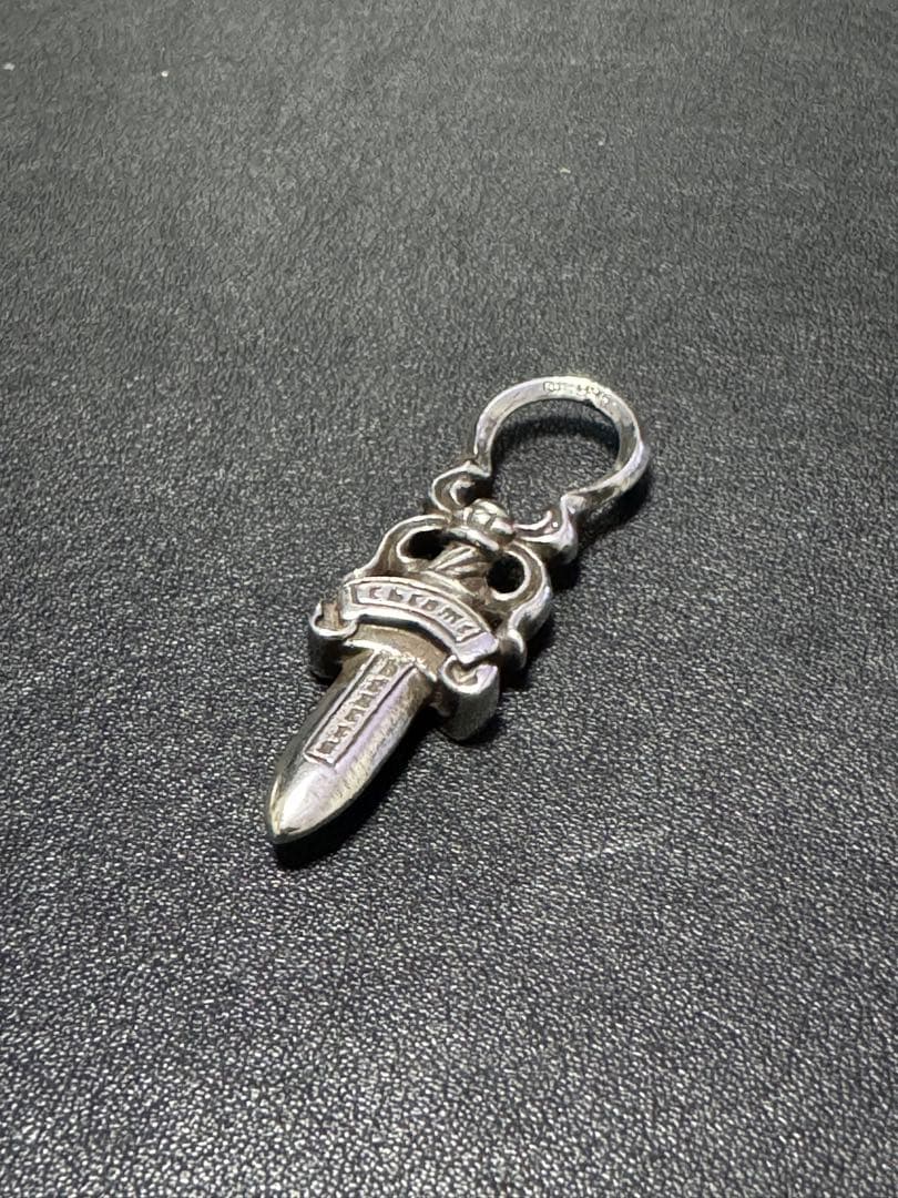 【美品】クロムハーツ 5ダガー ジップ チャーム