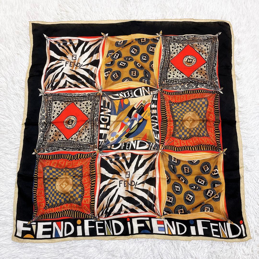【極美品】フェンディ 大判スカーフ ストール シルク100% マルチカラー